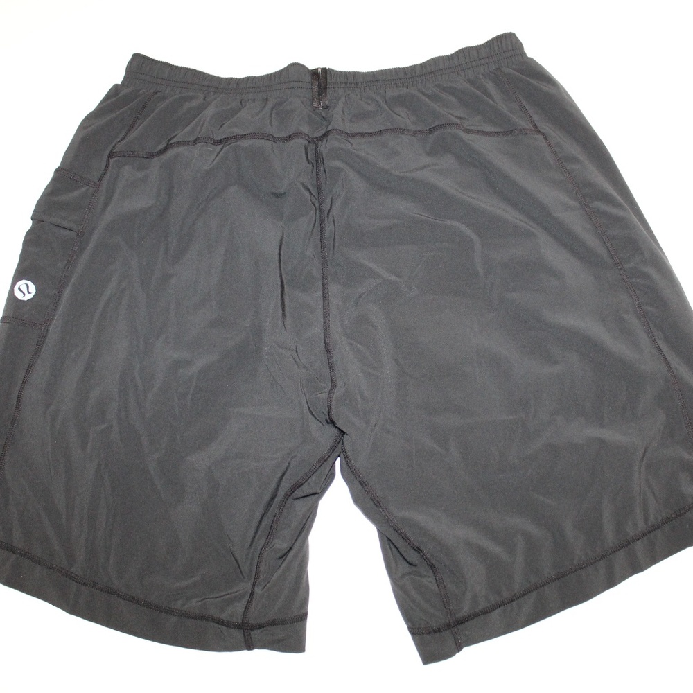 Lululemon Mens Shorts Black Size L Lined 9" Inseam Shorts Running Gym